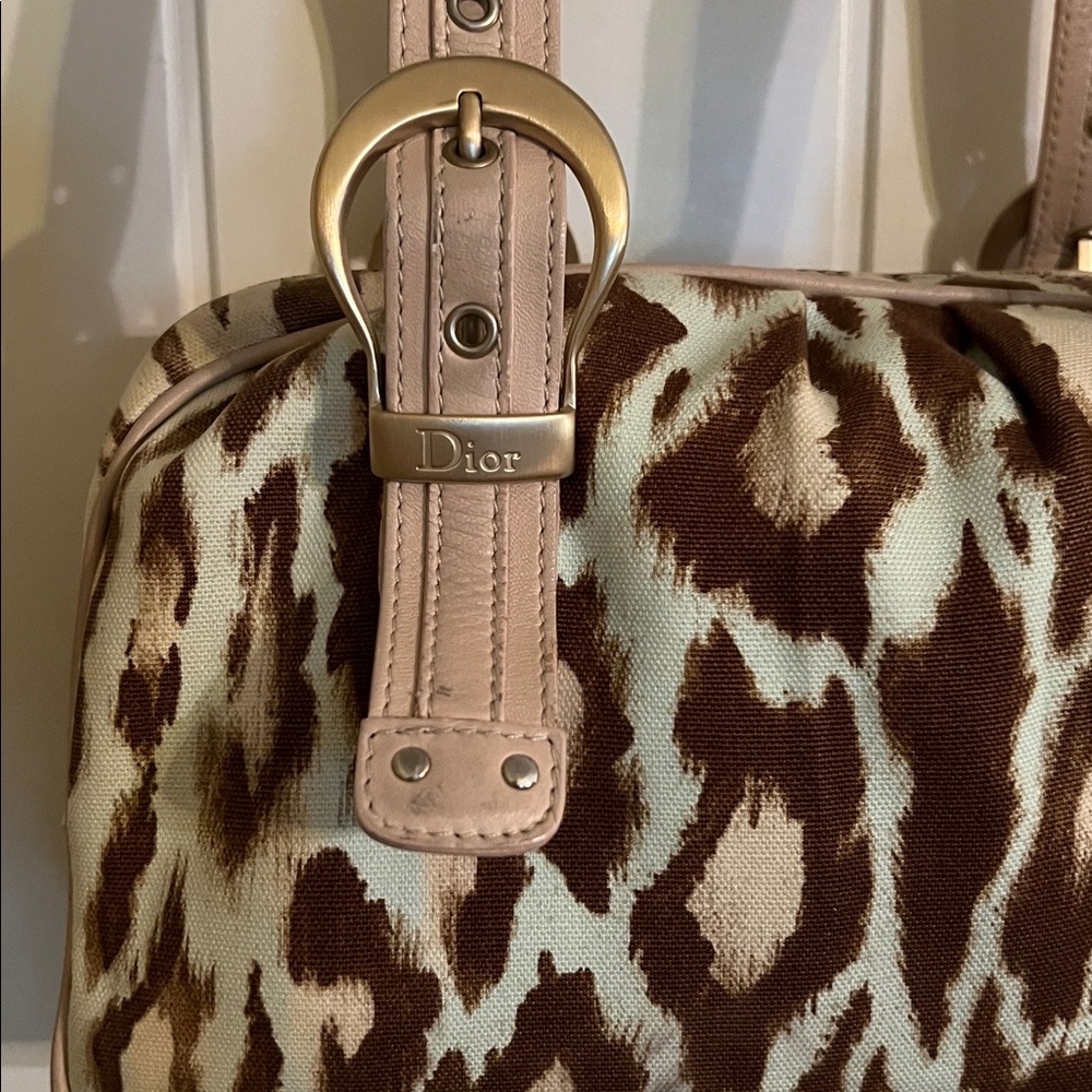 ABSOLUTELY GORGEOUS💕EXCELLENT CONDITION💕VINTAGE CHRISTIAN DIOR LEOPARD BAG💗💗💗 - Picture 3 of 17